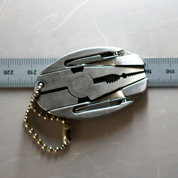 Multitool, keychain - Picture 5 of 6